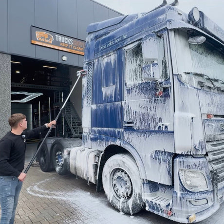 vrachtwagens wassen shampoo borstel